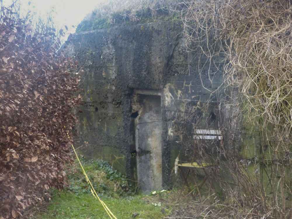Ligne Maginot - 36 - ROUTE DE BLAGNY - (Blockhaus pour arme infanterie) - Vue de l'entrée - David HARMAND