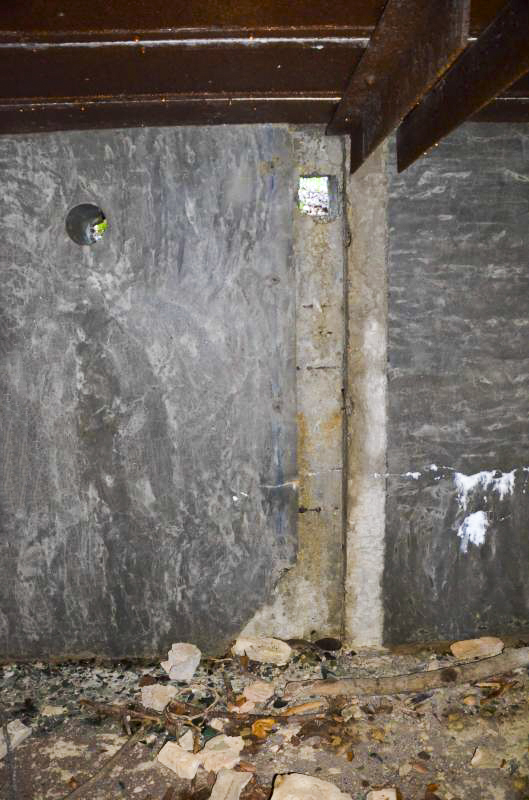 Ligne Maginot - NEUNEICH (SOUS-QUARTIER CENTRE) - (PC de Sous-Quartier) - Gaine d'arrivée du cablage - D. Froehly