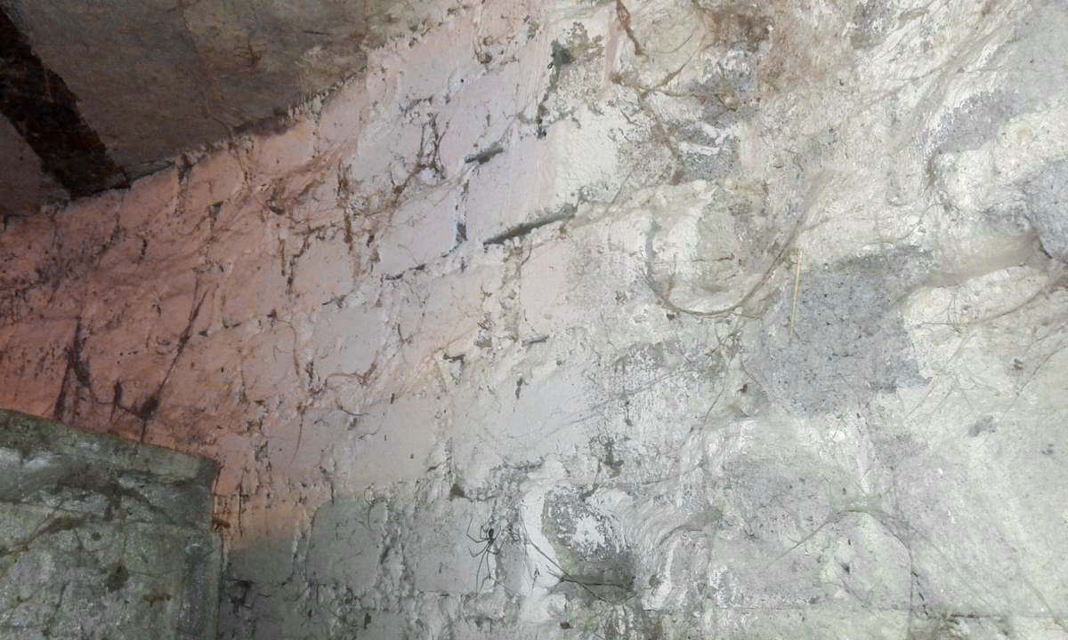 Ligne Maginot - Blockhaus UCKANGE Triage - Détail de la construction, murs maçonnés et profilé IPN acier avec hourdis pour la toiture. - TITI57