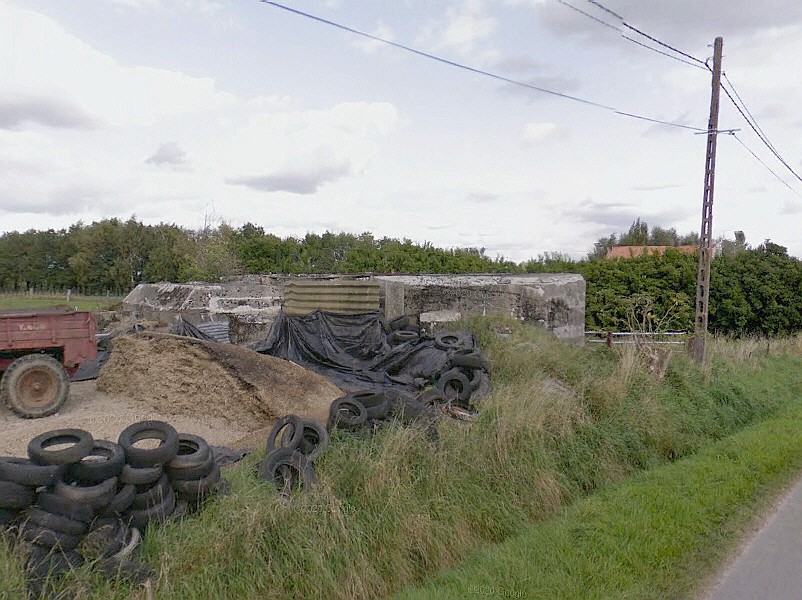 Ligne Maginot - BEF 9 - CHATEAU DES BOIS SUD - (Abri) -  - Google StreetView