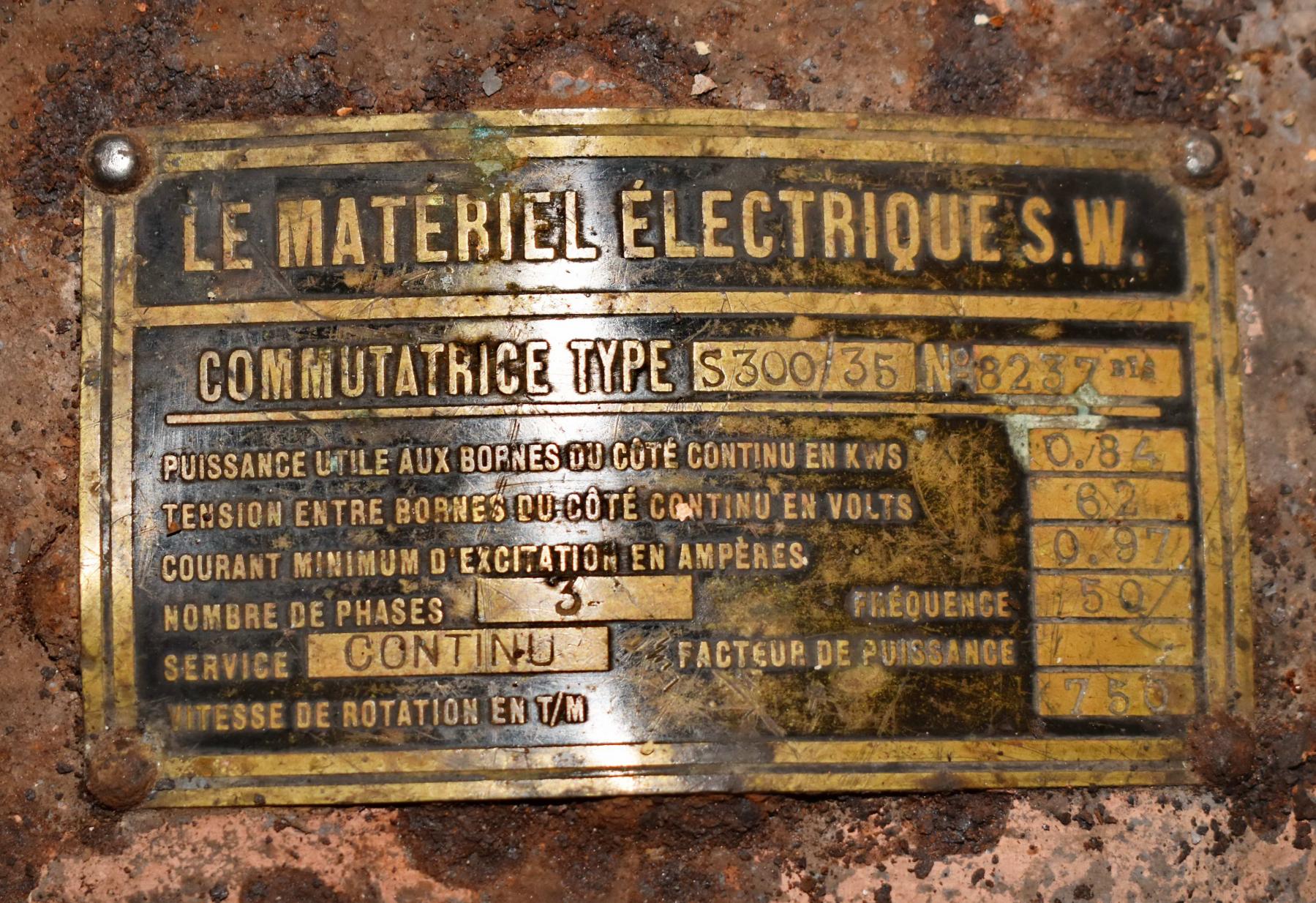 Ligne Maginot - LA FERTE - (Ouvrage d'infanterie) - Bloc 2
Plaque des commutatrice S.W. - D.Froehly