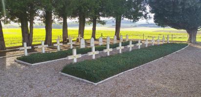 Ligne Maginot - LA FERTE - (Ouvrage d'infanterie) - Cimetière militaire
Carré droit