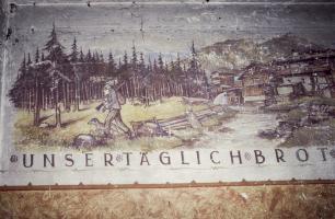 Ligne Maginot - ZIMMING CAMP - (Camp de sureté) - Peinture murale allemande (KG ?) de 1945.
Sous sol d'un bâtiment.
Etat 10/1991