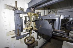 Ligne Maginot - ROHRBACH - FORT CASSO - (Ouvrage d'infanterie) - Bloc 3
Chambre de tir de casemate (47 AC engagé, détails des volants de pointage)