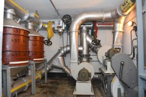 Ligne Maginot - ROHRBACH - FORT CASSO - (Ouvrage d'infanterie) - Bloc 3
Ventilation et filtrage de l'air du bloc
