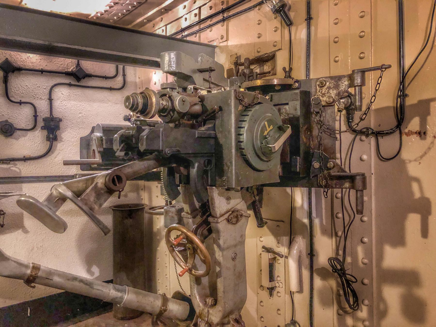 Ligne Maginot - ROHRBACH - FORT CASSO - (Ouvrage d'infanterie) - Bloc 3
Chambre de tir Est - Judith M.