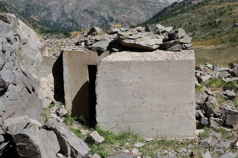 Ligne Maginot - COL DE BUFFERE - (Ouvrage d'infanterie) - Le blockhaus de remplacement du bloc 3 - Alain Perouffe