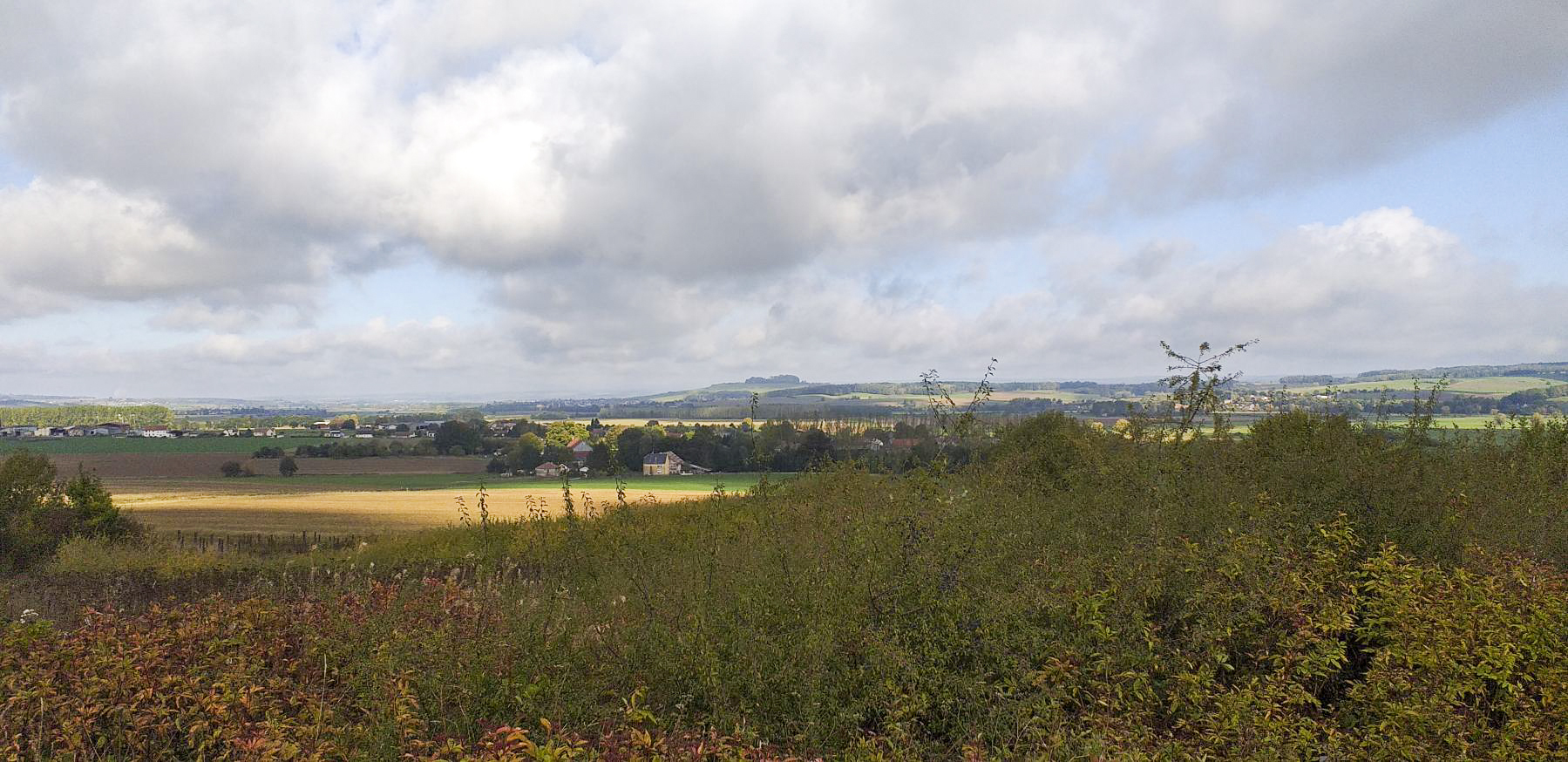 Ligne Maginot - LA FERTE - (Ouvrage d'infanterie) - Vue sur le mont Tilleul (observatoire français puis allemand) depuis l'ouvrage de la Ferté - Gregory Fuchs