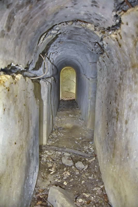 Ligne Maginot - OBERHARDTFELD 1 - (Blockhaus pour arme infanterie) - Entrée sud, vue de l’intérieur. - D.Froehly