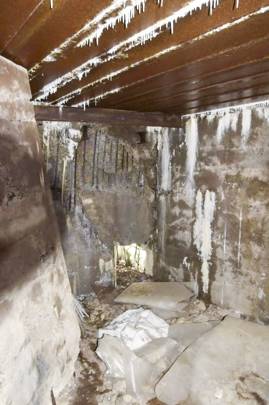 Ligne Maginot - ALTERGRUND 2 - (Abri) - Salle de l'abri, vers l'ouest avec 'l'issue de secours' - D.Froehly