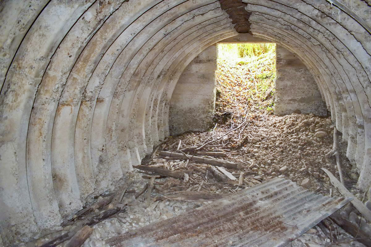 Ligne Maginot - KEMBS - (Dépôt de Munitions) - L'intérieur vers l'entrée sud - D.Froehly