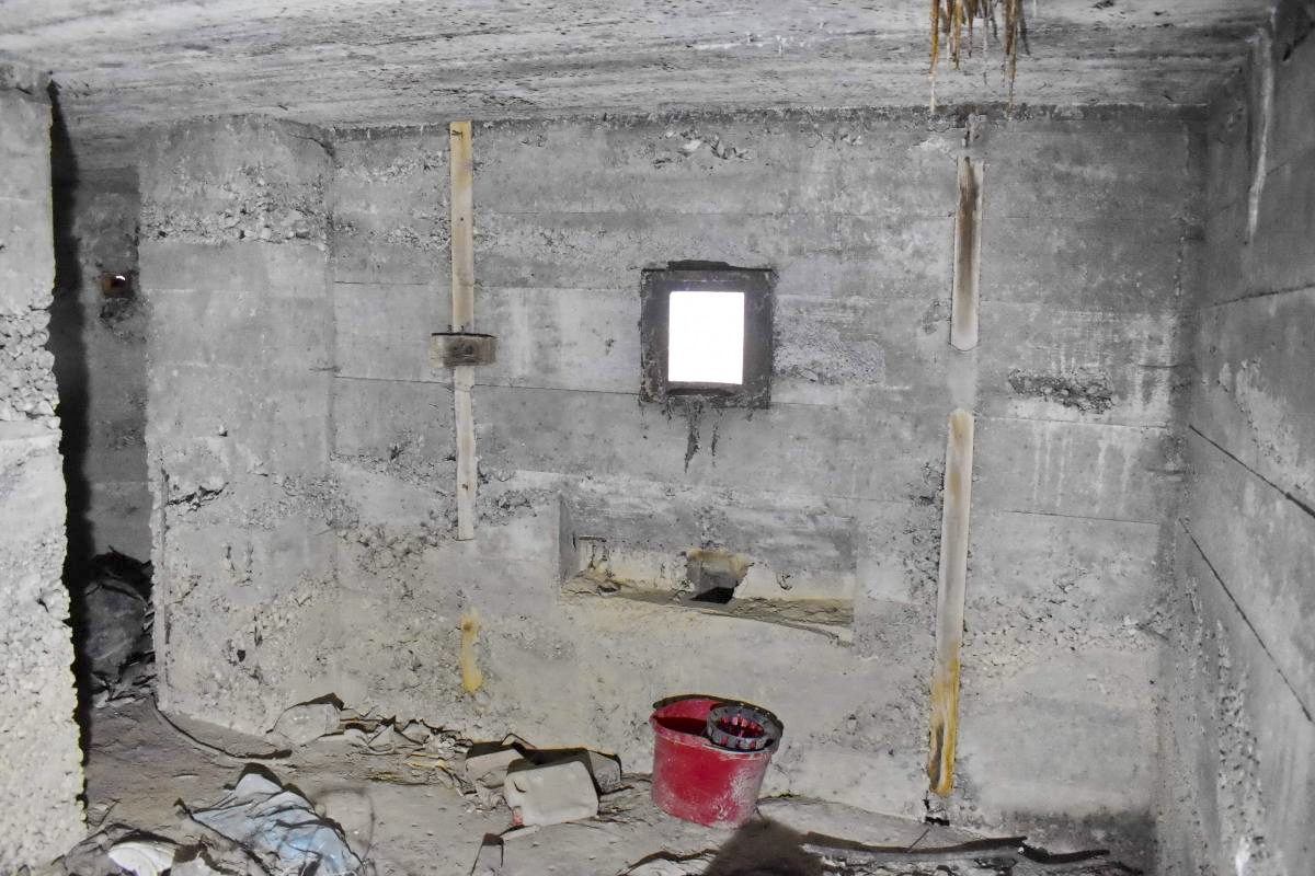 Ligne Maginot - PA DE SIERENTZ OUEST 2 - (Blockhaus pour arme infanterie) - Chambre de tir pour mitrailleuse. - Daniel Froehly