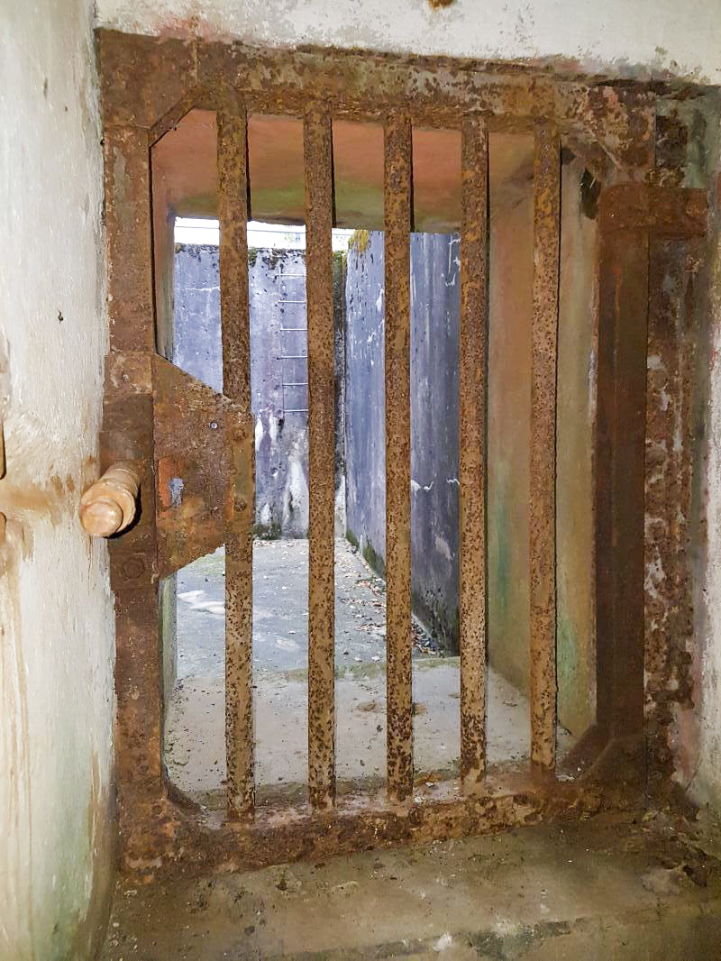 Ligne Maginot - BAMBESCH - A35 - (Ouvrage d'infanterie) - Bloc 3
La grille de l'issue de secours - Ellena-Cuny