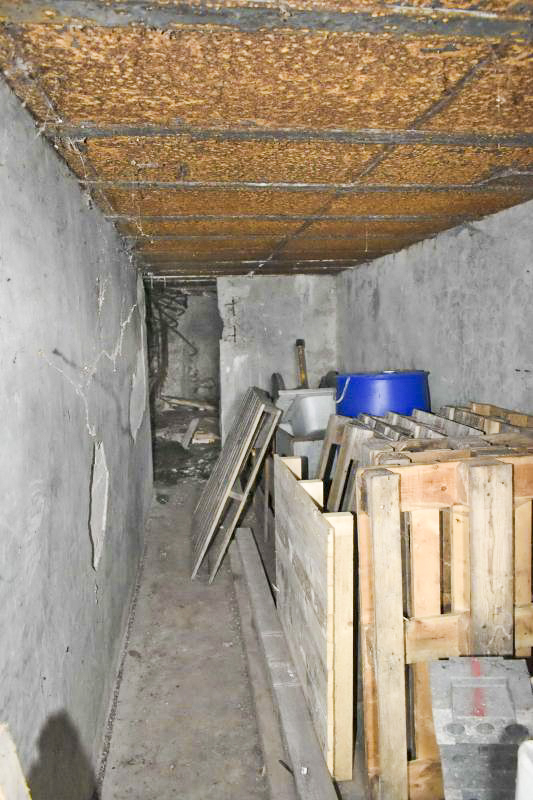 Ligne Maginot - PA NIFFER 1 - (Blockhaus pour canon) - Couloir d'accès et la chambre de tir au fond - D.Froehly