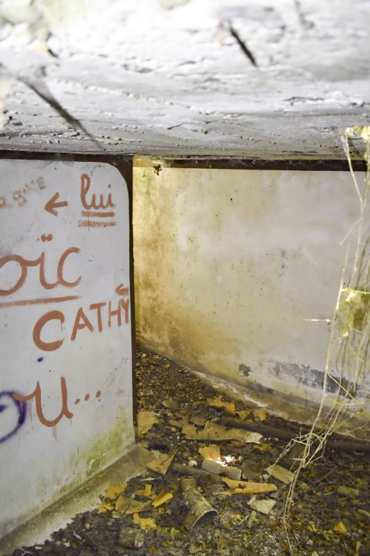 Ligne Maginot - PA PETIT-LANDAU 10 - (Abri) - Sous-sol, vue vers la petite pièce - D. Froehly