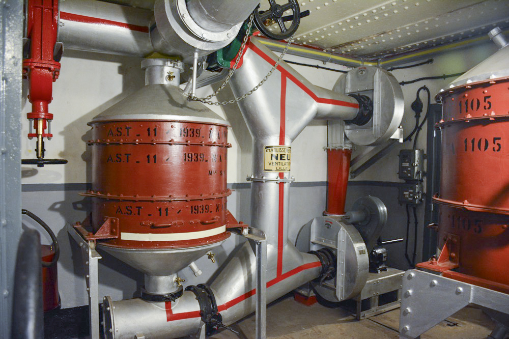Ligne Maginot - ROHRBACH - FORT CASSO - (Ouvrage d'infanterie) - Bloc 2
Le système de ventilation et de filtration de l'air du bloc - LAMBERT Pascal