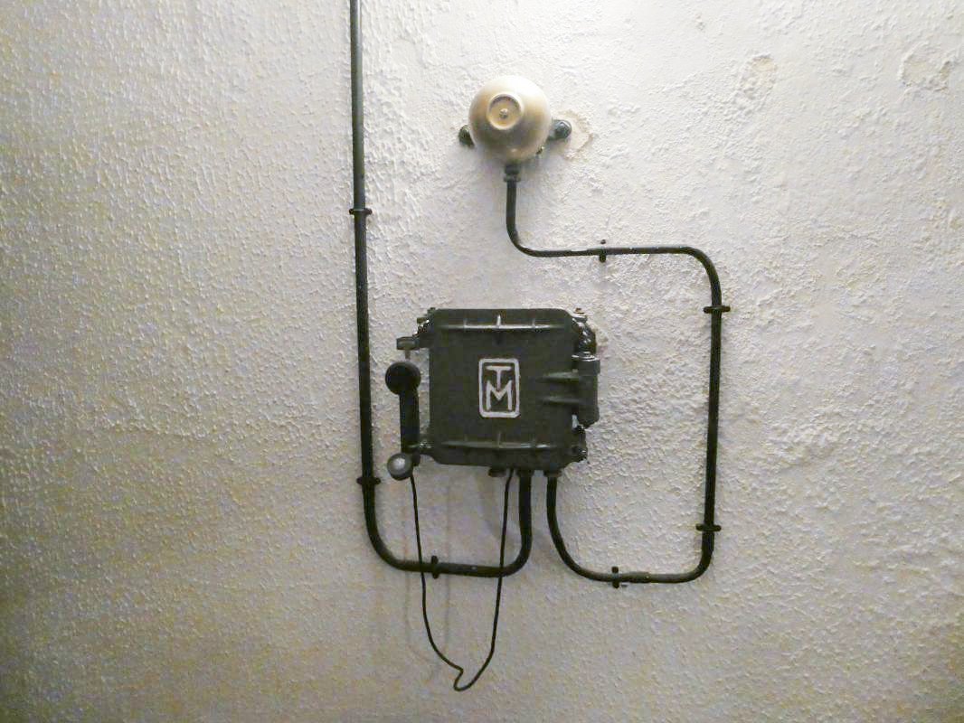 Ligne Maginot - ROHRBACH - FORT CASSO - (Ouvrage d'infanterie) - Bloc 1
Téléphone intérieur - ELLENA - CUNY