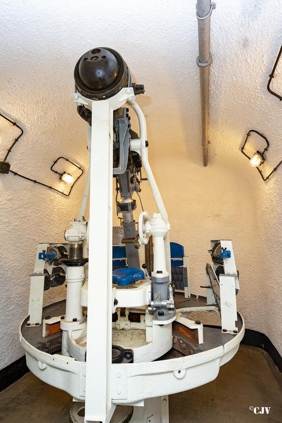 Ligne Maginot - ROHRBACH - FORT CASSO - (Ouvrage d'infanterie) - Reconstitution de l'intérieur de la cloche AM - Lia VERMEULEN