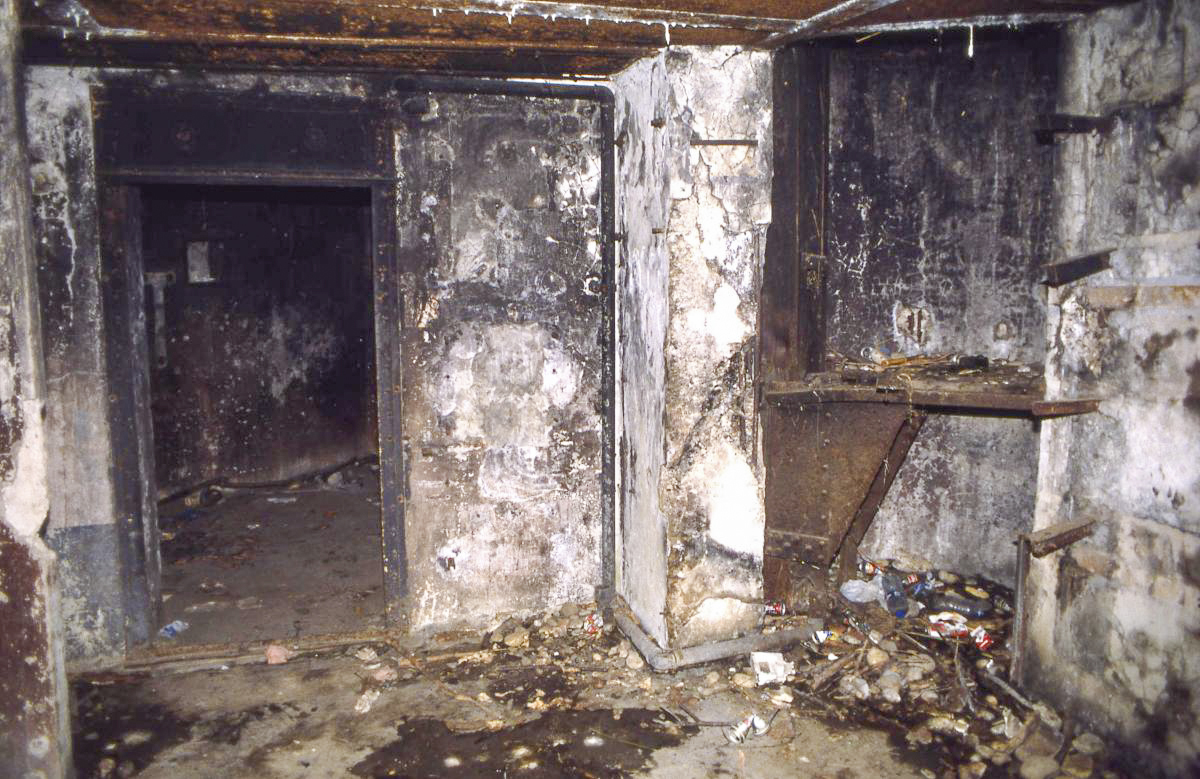 Ligne Maginot - 49/3 - BALGAU SUD - (Casemate d'infanterie - double) - La casemate en 1999 - Valentin Hemmert