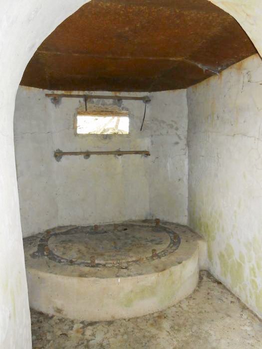 Ligne Maginot - ECLUSE 53 SUD - (Blockhaus pour canon) - Chambre de tir - 42RIF