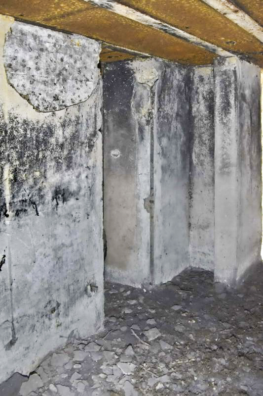 Ligne Maginot - OBERFELD - (Poste de Secours) - Couloir de répartition nord vers les différentes salles - D.Froehly