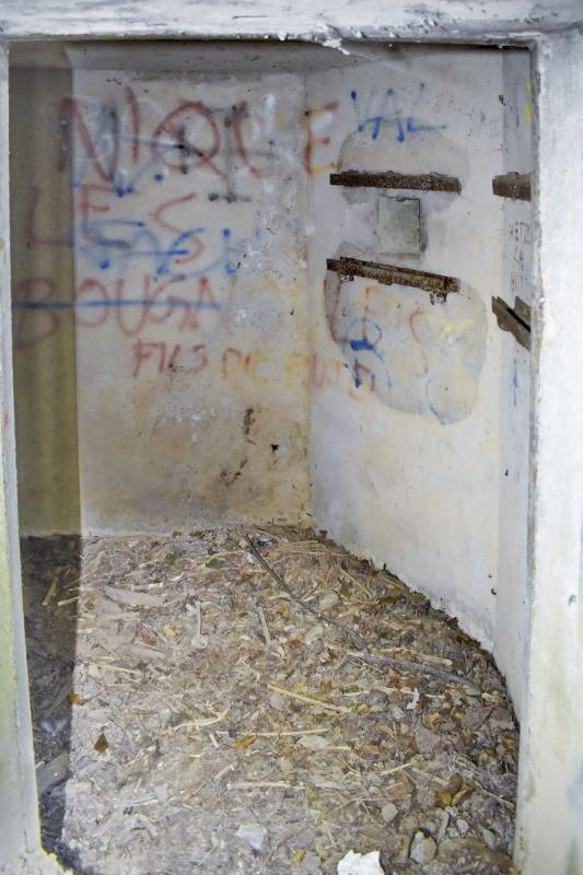 Ligne Maginot - A33 - (Observatoire d'artillerie) - Sas d'entrée avec créneaux de défense rapprochée - D. Froehly