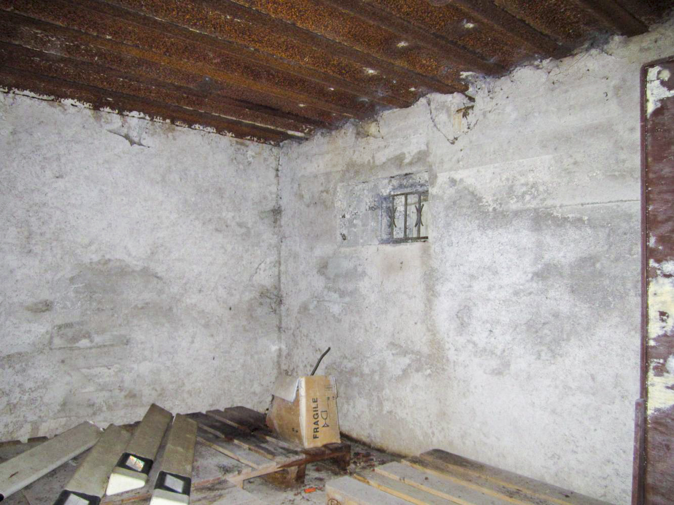 Ligne Maginot - 1 - UNTERJAEGERHOF - (PC de Sous-Quartier) - Chambre de tir - Les Gardiens du Rhin