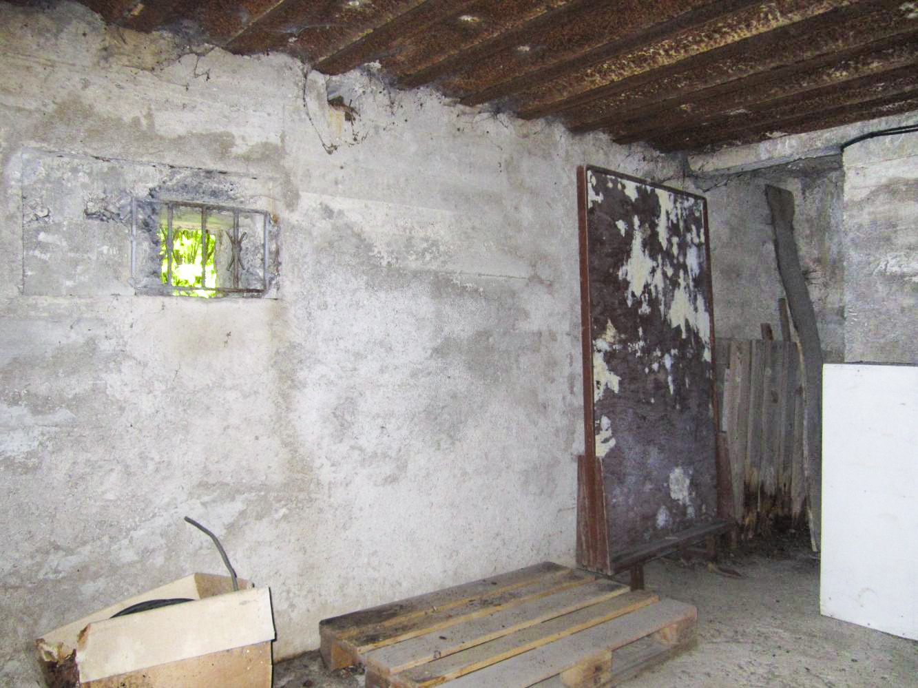 Ligne Maginot - 1 - UNTERJAEGERHOF - (PC de Sous-Quartier) - Chambre de tir - Les Gardiens du Rhin
