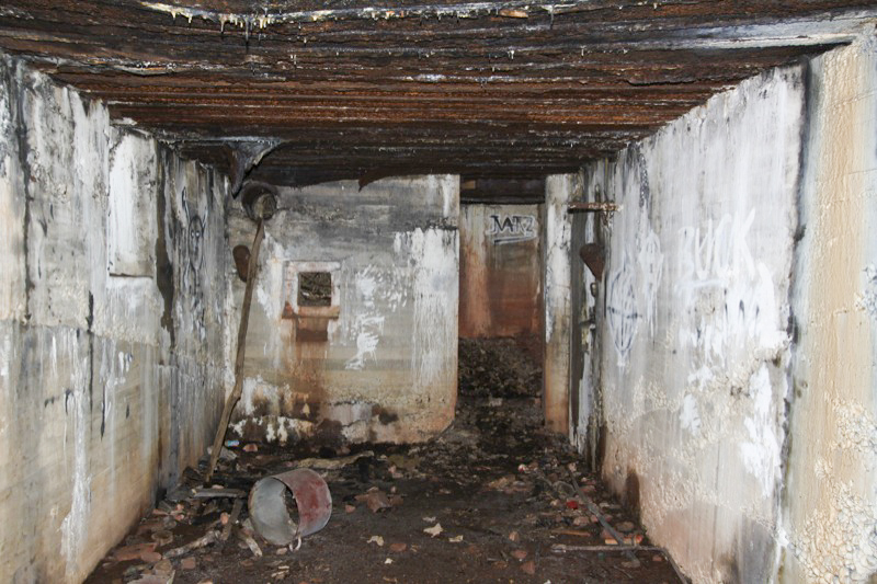 Ligne Maginot - 34 - THALERKOPF - (Casemate d'infanterie - Simple) - L'entrée du blockhaus - Les Gardiens du Rhin