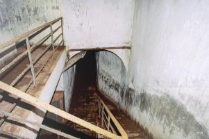 Ligne Maginot - FROHMUHL (PC DU QUARTIER KAPELLENHOF - II/153° RIF) - (Abri) - Coffre d'entrée ouest
Le bas de la cage d'escalier