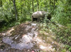 Ligne Maginot - SOETRICH - A11 - (Ouvrage d'artillerie) - Entrée munitions
L'une des  cloches GFM type A