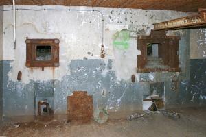 Ligne Maginot - SOETRICH - A11 - (Ouvrage d'artillerie) - Bloc 3
Etage supérieur, la casemate pour mitrailleuses et canon antichar