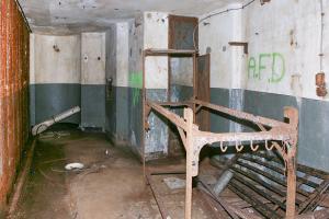 Ligne Maginot - SOETRICH - A11 - (Ouvrage d'artillerie) - Bloc 3
Etage intermédiaire, chambrée