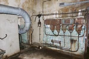 Ligne Maginot - SOETRICH - A11 - (Ouvrage d'artillerie) - Bloc 3
Le bas du bloc, tableau électrique divisionnaire