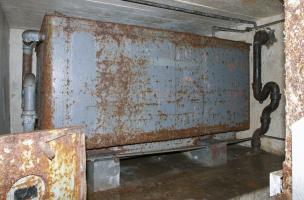 Ligne Maginot - SOETRICH - A11 - (Ouvrage d'artillerie) - Bloc 4
Etage inférieur du bloc
La réserve d'eau du bloc