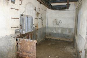 Ligne Maginot - SOETRICH - A11 - (Ouvrage d'artillerie) - Bloc 4
Pied du bloc, le receptacle à douilles