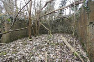 Ligne Maginot - BATTERIE DES PAYSANS - (Cuve pour canon) - Emplacement de la pièce n°2