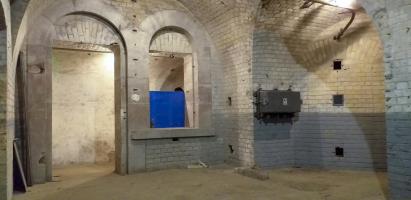 Ligne Maginot - FORT DUCROT - (PC de Secteur) - Laboratoire d'artillerie employé comme PC
Salle des transmissions