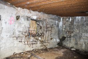 Ligne Maginot - 21 - LESERWOERTH - (Casemate d'infanterie - Simple) - Chambre de tir nord-est
Créneau mitrailleuse nord est