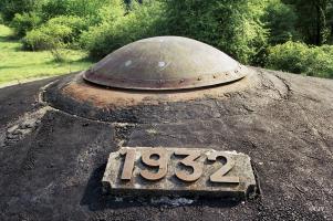 Ligne Maginot - HOCHWALD - (Ouvrage d'artillerie) - Bloc 15 
Tourelle de mitrailleuses