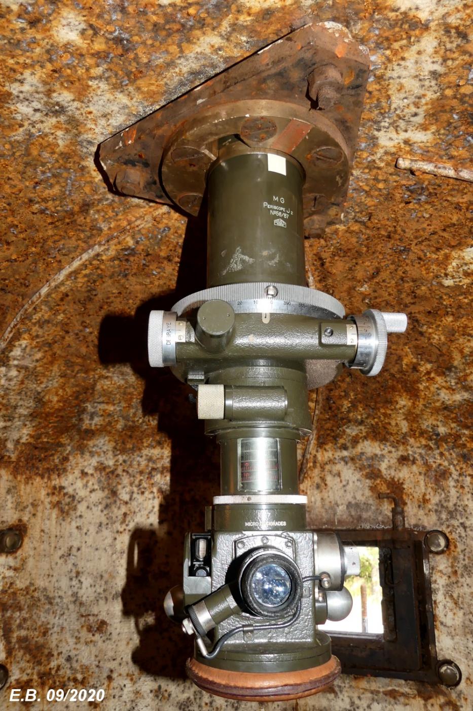 Ligne Maginot - Périscope J2 - Périscope type J2 place dans sa cloche d'observation
Ouvrage de Sentzich