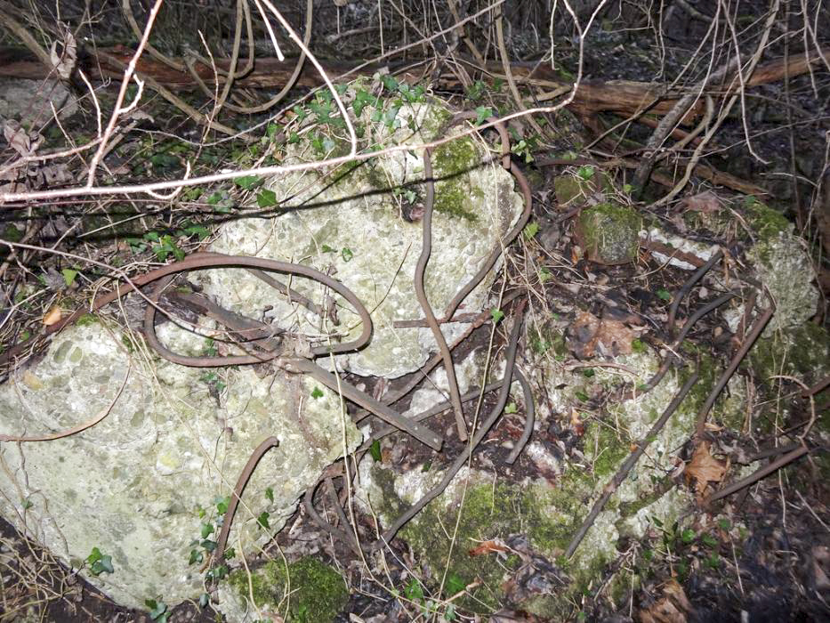 Ligne Maginot - 302A - PORT DU RHIN SUD 30 - (Blockhaus pour arme infanterie) - Restes probables du bloc 30 - Lionnel SPERANDIO
