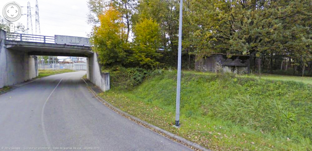 Ligne Maginot - 385A - PORT DU RHIN CENTRE 1 - (Blockhaus pour arme infanterie) - Vue générale extérieure par Google Map - Google Map