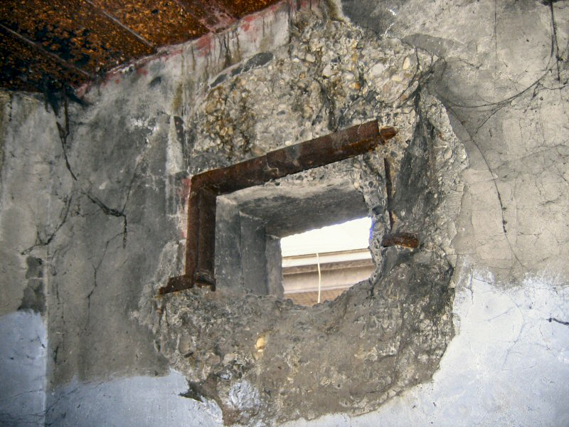 Ligne Maginot - 420D - ROUTE DU RHIN - (Blockhaus pour canon) - Embrasure couvrant le barrage - Les Gardiens du Rhin