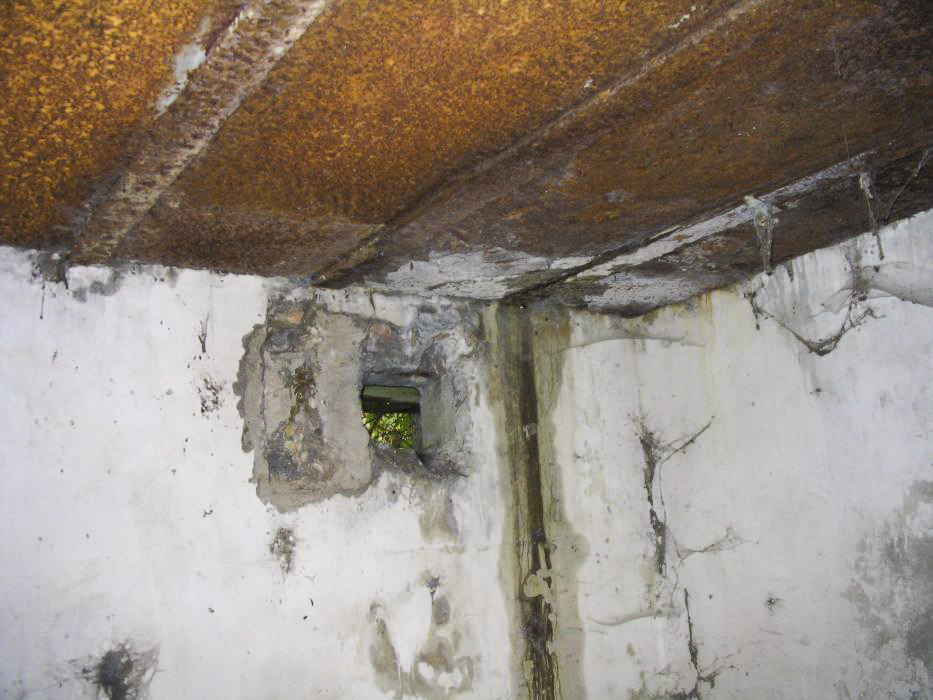 Ligne Maginot - 420C - DAVOUST (I° / 172° RIF) - (PC de Quartier) - Embrasure sud - Antoine SCHOEN