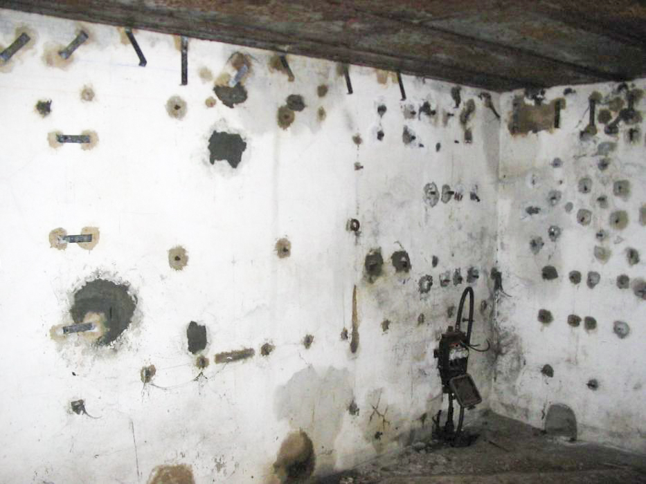 Ligne Maginot - 420C - DAVOUST (I° / 172° RIF) - (PC de Quartier) - Local téléphonique 1 - Antoine SCHOEN