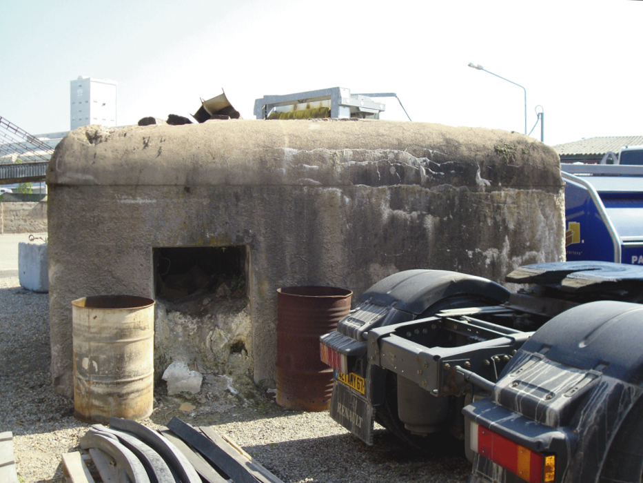 Ligne Maginot - 430H - PORT DU RHIN CENTRE 10 - (Blockhaus pour arme infanterie) - L'entrée - MEGE Charley