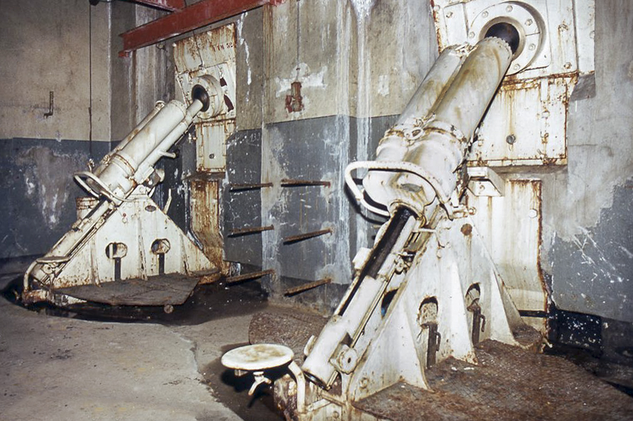 Ligne Maginot - SOETRICH - A11 - (Ouvrage d'artillerie) - Bloc 3
Début des années 1980 - Dominique KEMMEL