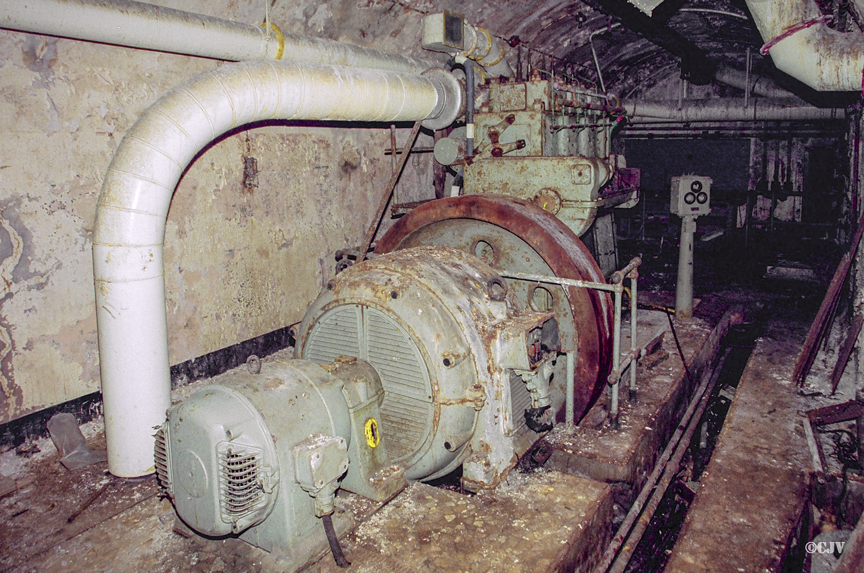 Ligne Maginot - SOETRICH - A11 - (Ouvrage d'artillerie) - L'usine électrique - Lia VERMEULEN