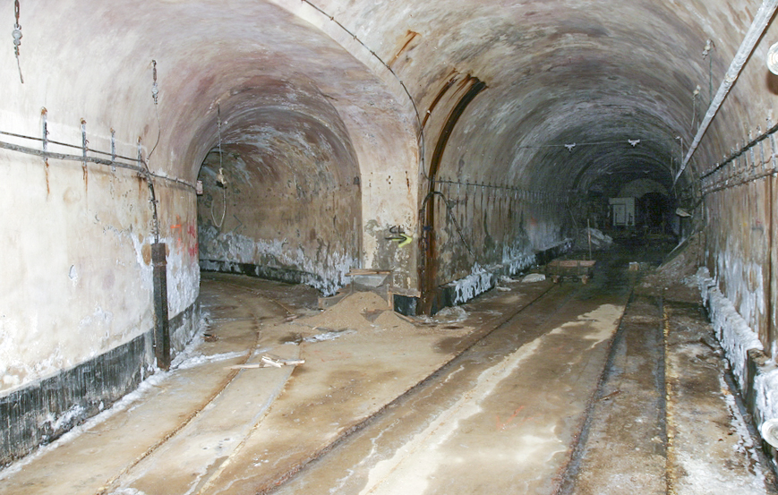 Ligne Maginot - SOETRICH - A11 - (Ouvrage d'artillerie) - Croisement de galeries - ZEIG Marc